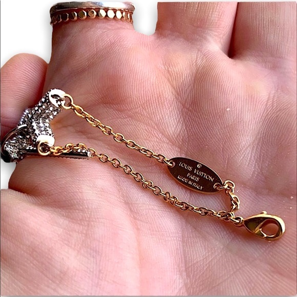 NIB Louis Vuitton Essential V Bracelet M67314 - Picture 11 of 15